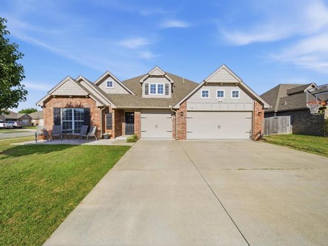 House for sale in Glenpool, Oklahoma
