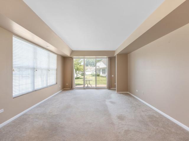 Townhouse for sale in Huntley, Illinois