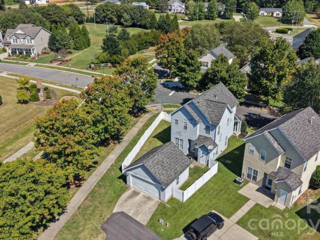 House for sale in Huntersville, Mecklenburg County