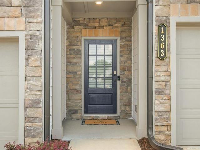 Townhouse for sale in Snellville, Georgia