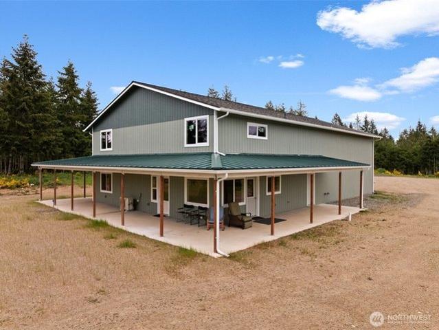 House for sale in Shelton, Washington