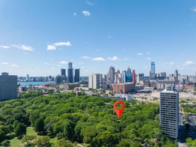 Condo for sale in Detroit, Michigan
