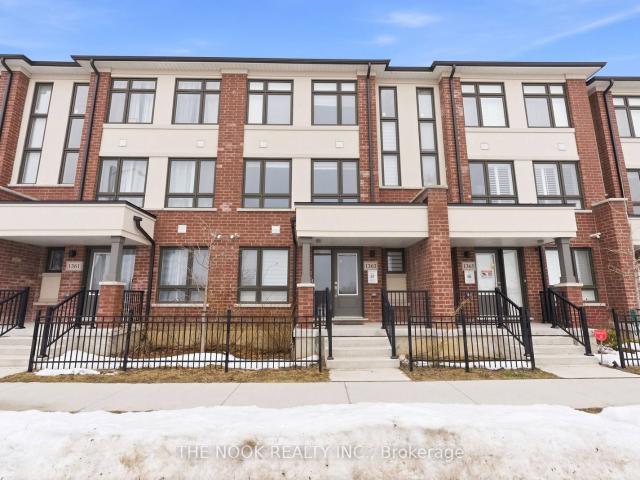 Townhouse for sale in Woburn, Ontario