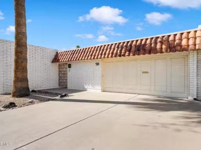 Condo for sale in Sun City Condo for sale in Sun City