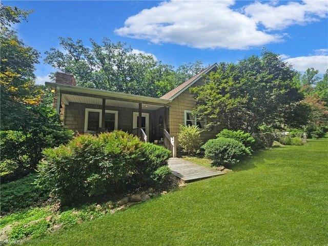 House for sale in Traphill, Wilkes County