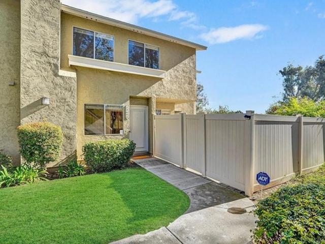 Townhouse for sale in Poway, California