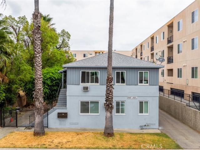 House for sale in Van Nuys Neighborhood Council District, Canoga Park