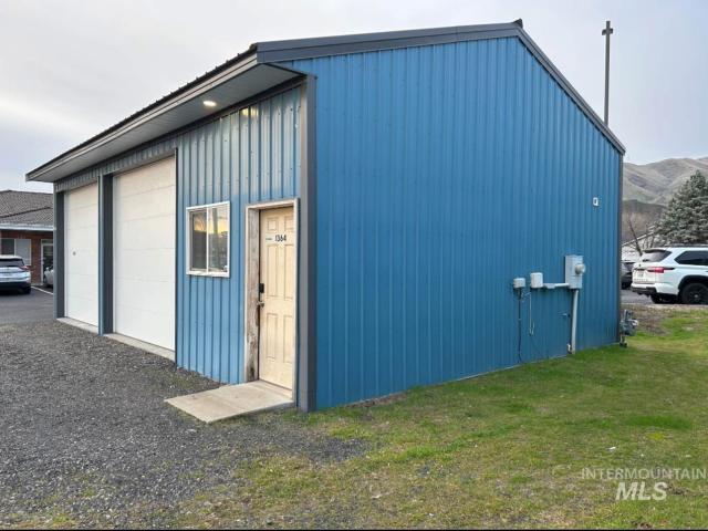 Commercial for sale in Clarkston