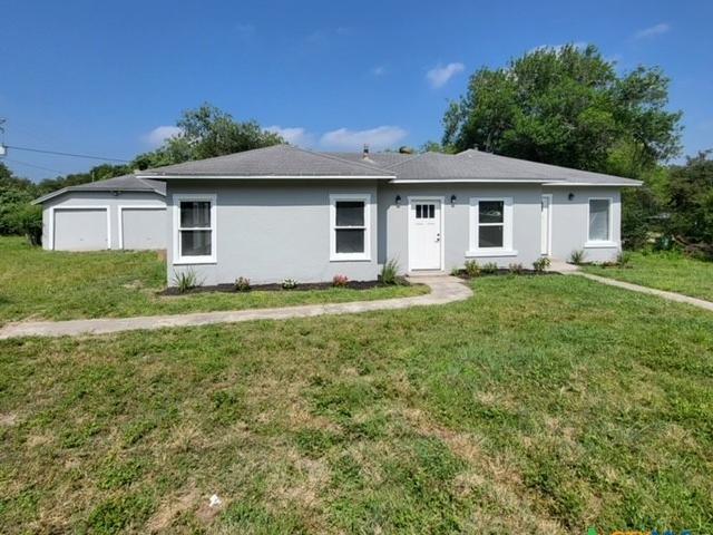 House for sale in Kenedy, Texas