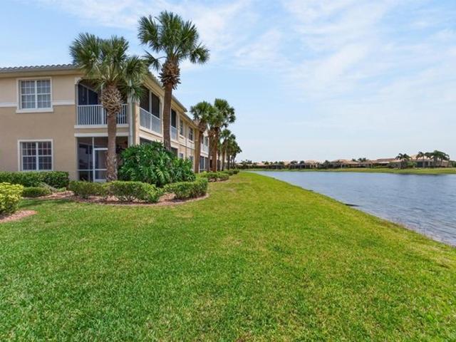 Condo for sale in Sun City Center, Florida