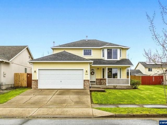House for sale in Oregonia
