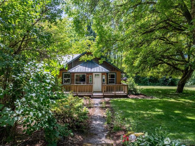 House for sale in Glenoma, Washington