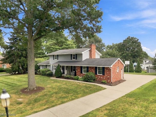 House for sale in North Canton, Ohio