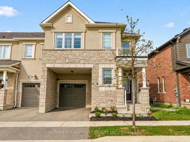 Townhouse for sale in Woburn, Ontario