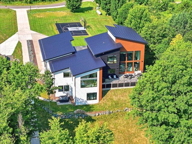 House for sale in Saint Croix Falls, Wisconsin