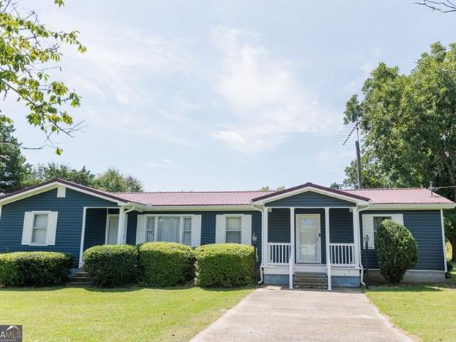 House for sale in Reynolds, Georgia
