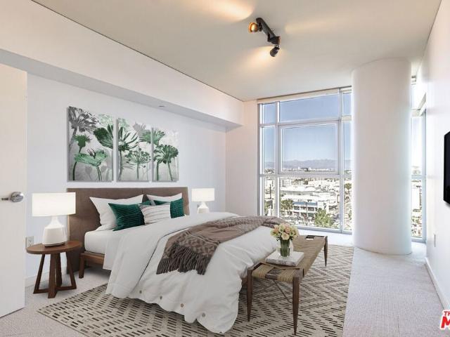 Property for rent in Canoga Park, California