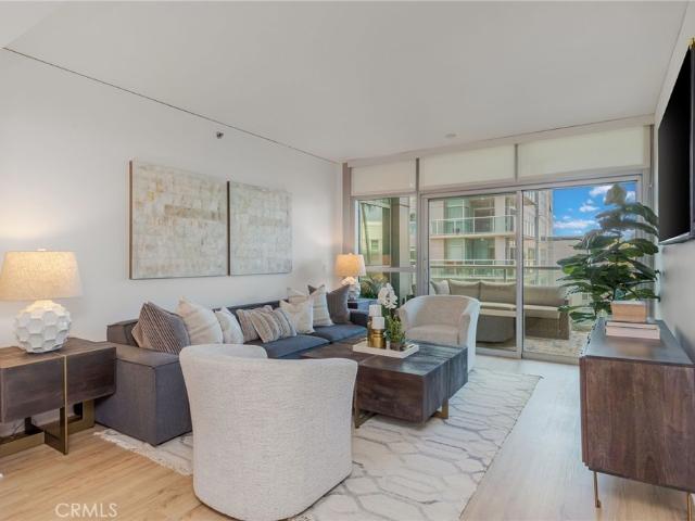 Condo for sale in Canoga Park, California