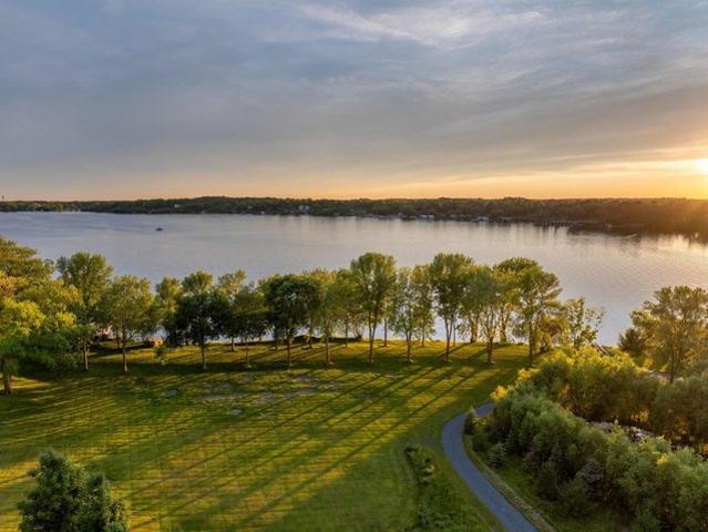 Land for sale in Wayzata, Hennepin County