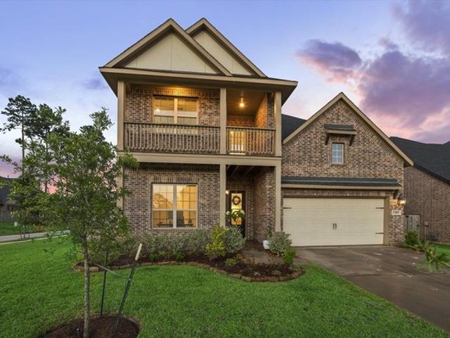House for sale in Pinehurst, Texas