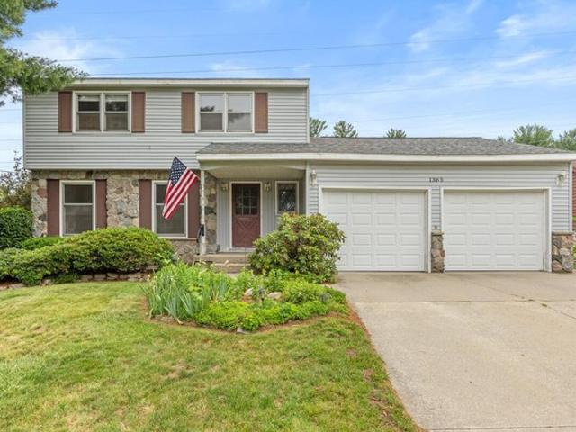 House for sale in Kentwood, Michigan