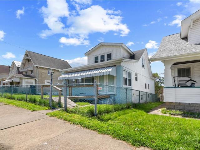 House for sale in New Kensington, Pennsylvania