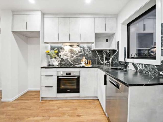 Townhouse for sale in Titirangi, Waitākere Ranges