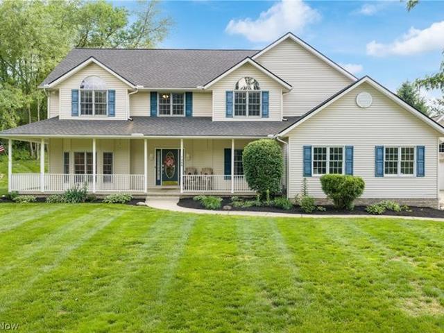 House for sale in Summit, Ohio