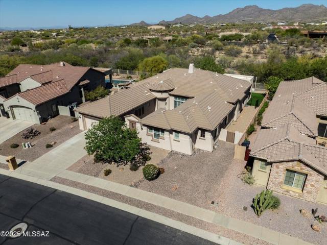 House for sale in Oro Valley