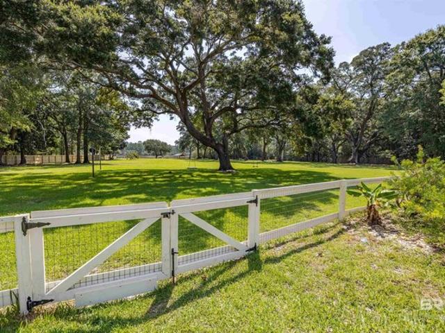 House for sale in Mobile, Alabama