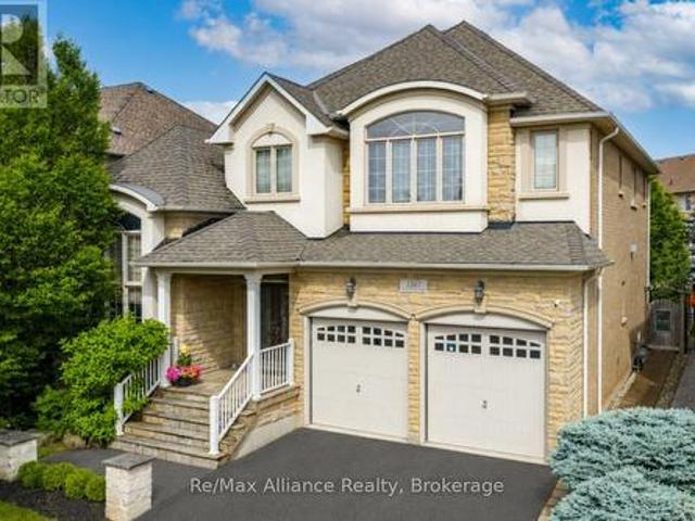 House for sale in Oakville, Ontario