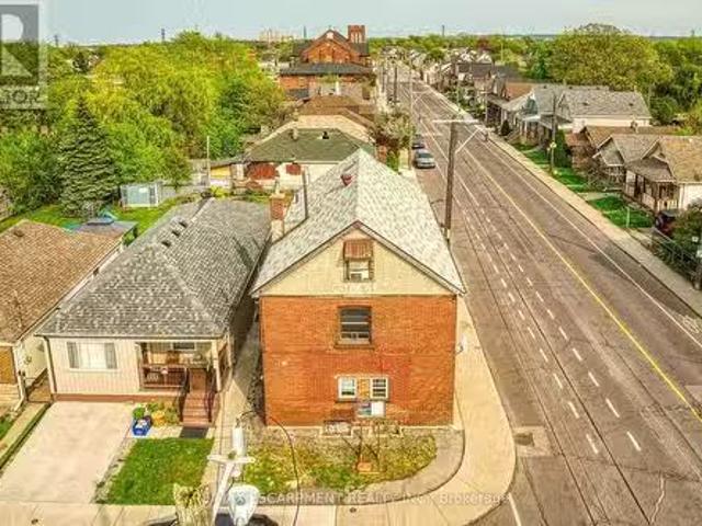 House for sale in Ancaster, Ontario