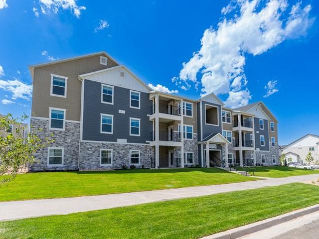 Condo for sale in Riverton, Utah
