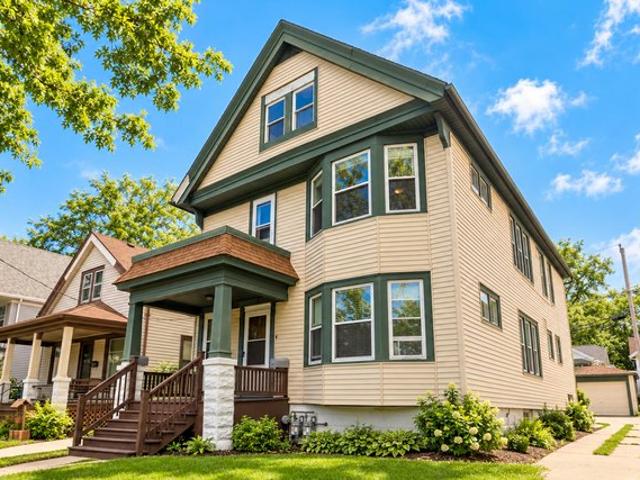 House for sale in Milwaukee, Wisconsin