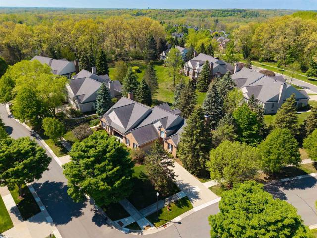 Condo for sale in Rochester, Michigan