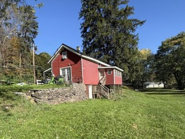 House for sale in Laceyville, Wyoming County