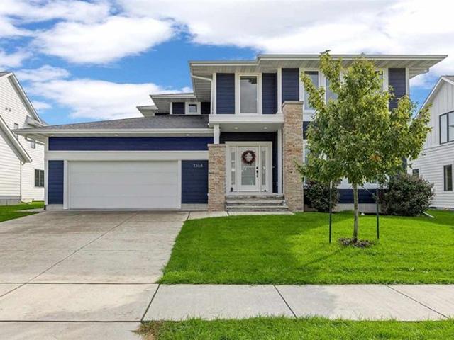 House for sale in Tamarack Ridge, Iowa City