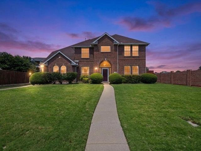 House for sale in Denton, Texas