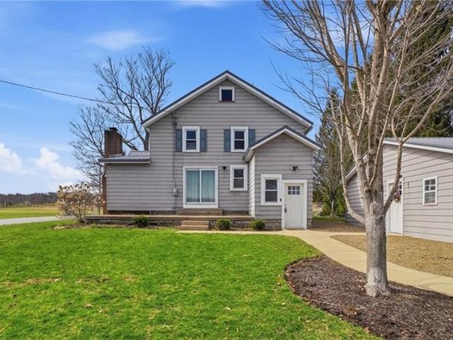 House for sale in Edinboro, Pennsylvania