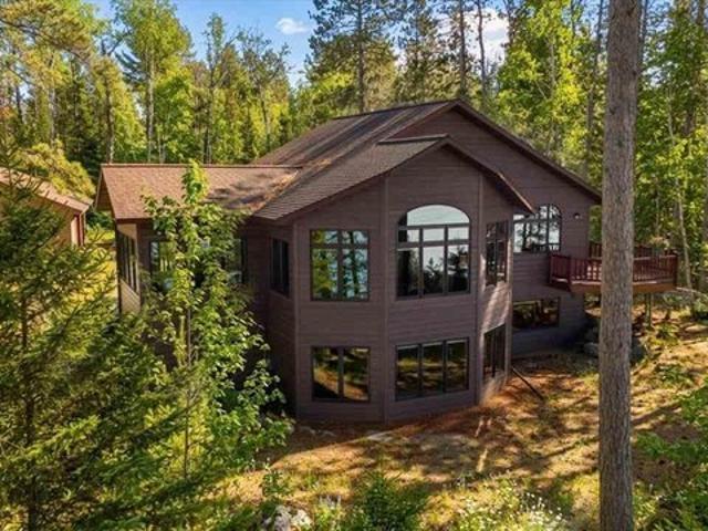 House for sale in Ely, Saint Louis County