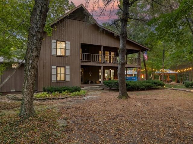 House for sale in Harrison, Boone County