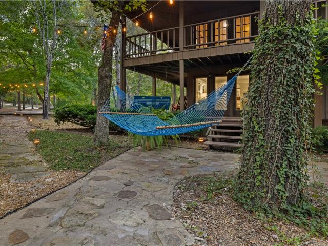 House for sale in Harrison, Boone County