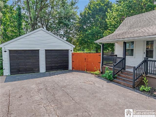 House for sale in New York