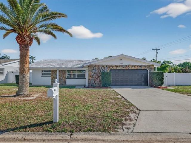House for sale in Seminole, Florida