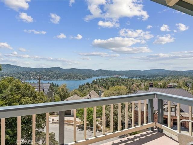 House for sale in Cedar Glen, California