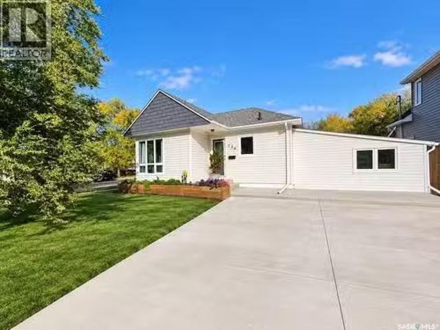 House for sale in Weyburn