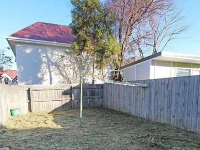 Property for rent in Otakou
