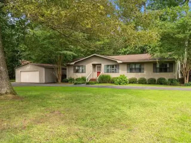 House for rent in Scottsboro