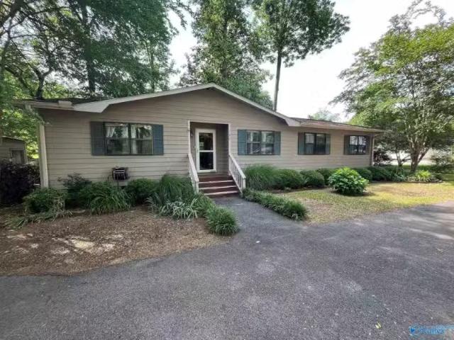 House for rent in Scottsboro