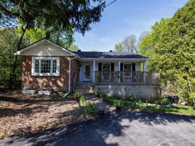House for sale in Pointe-claire, Quebec